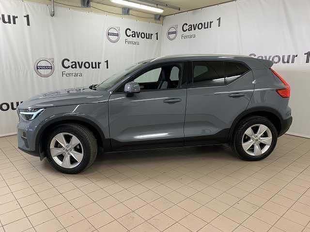 Usata Volvo XC40 Core 129 CV (94 kW) 2022 Grigio SUV