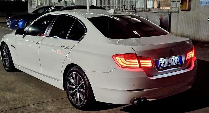 Usata BMW 530 204 CV (150 kW) 2011 Bianco Berlina