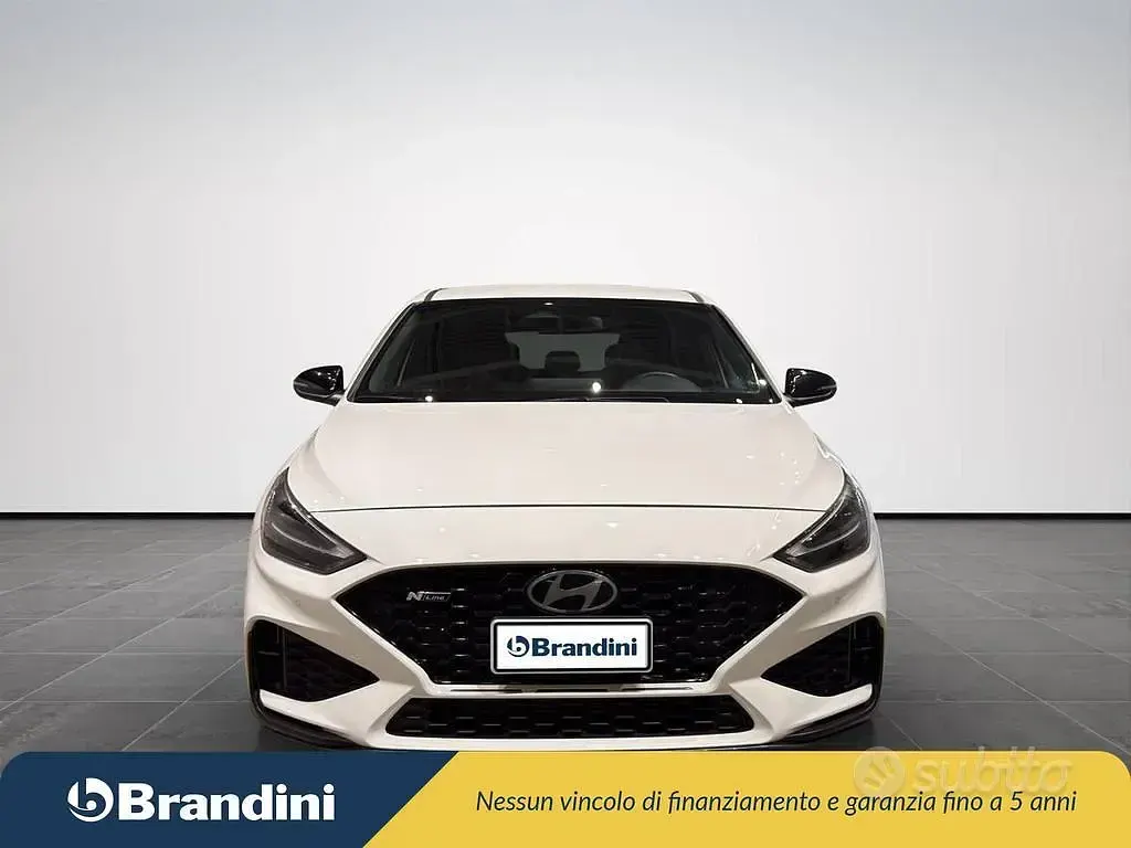 Usata Hyundai i30 N Line 100 CV (73 kW) 2024 Berlina