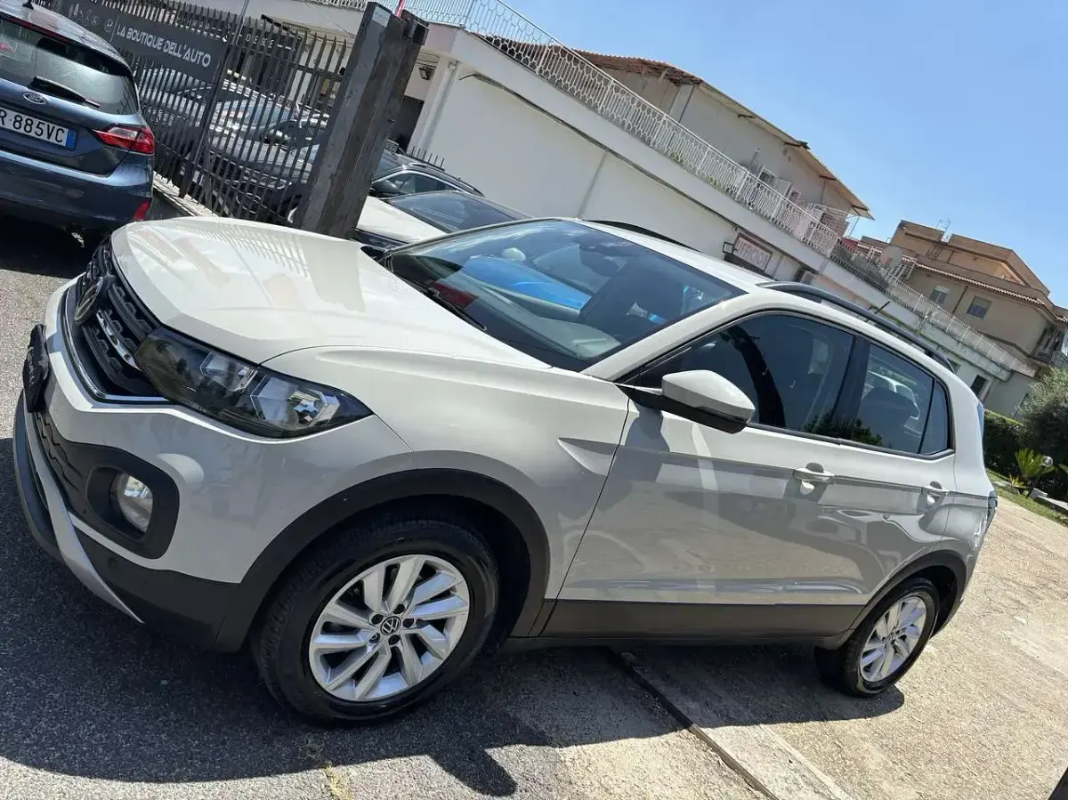 Usata VW T-Cross Sportline 95 CV (69 kW) 2022 Beige SUV