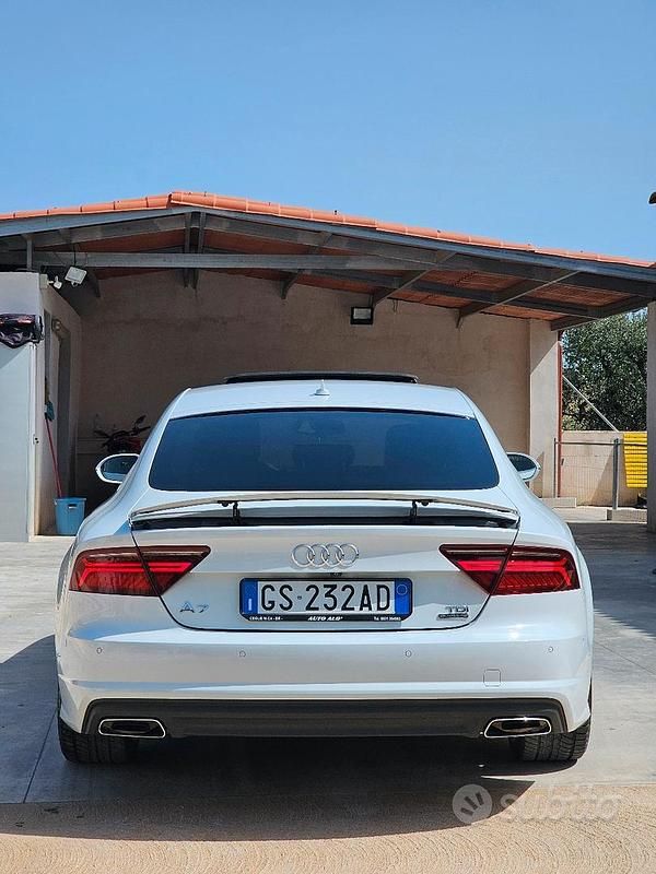 Usata Audi A7 S-Line 272 CV (200 kW) 2015 Bianco Utilitaria