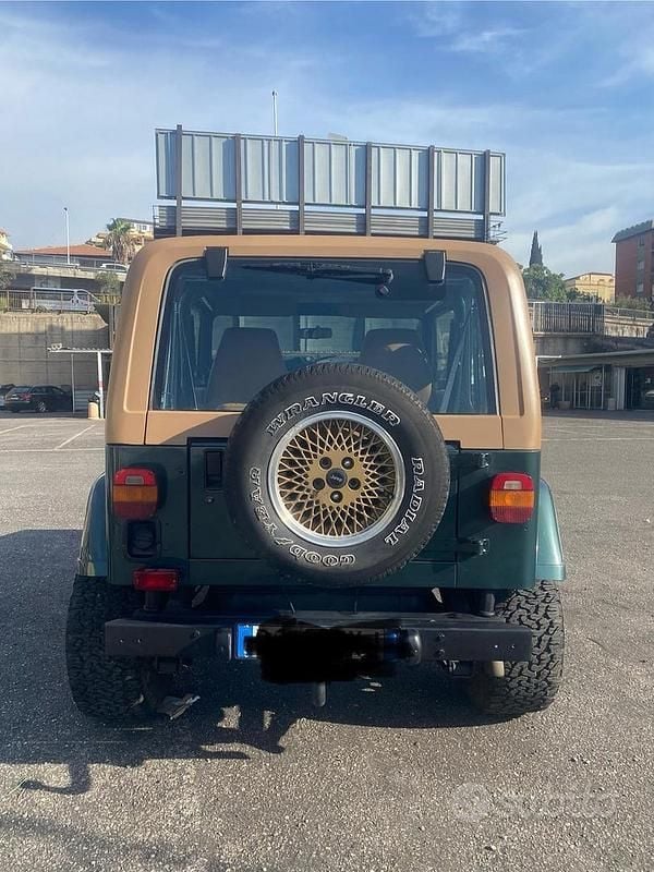 Usata Jeep Wrangler Limited 184 CV (135 kW) 1993 Verde SUV