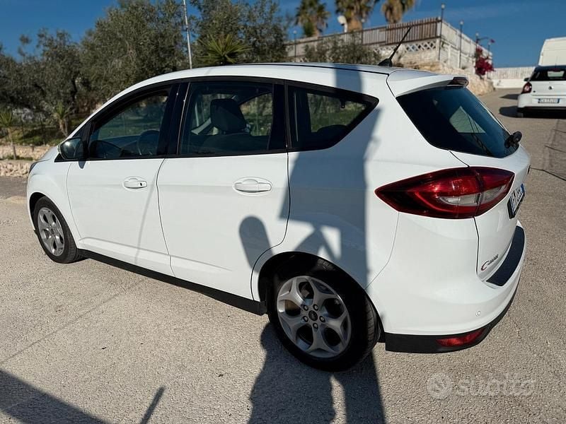 Usata Ford C-MAX Business Edition 105 CV (77 kW) 2017 Bianco Monovolume