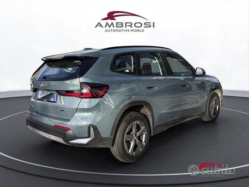 Usata BMW X1 150 CV (110 kW) 2022 Verde SUV
