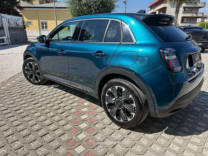 Usata Fiat 600 La Prima 101 CV (74 kW) 2025 Verde SUV