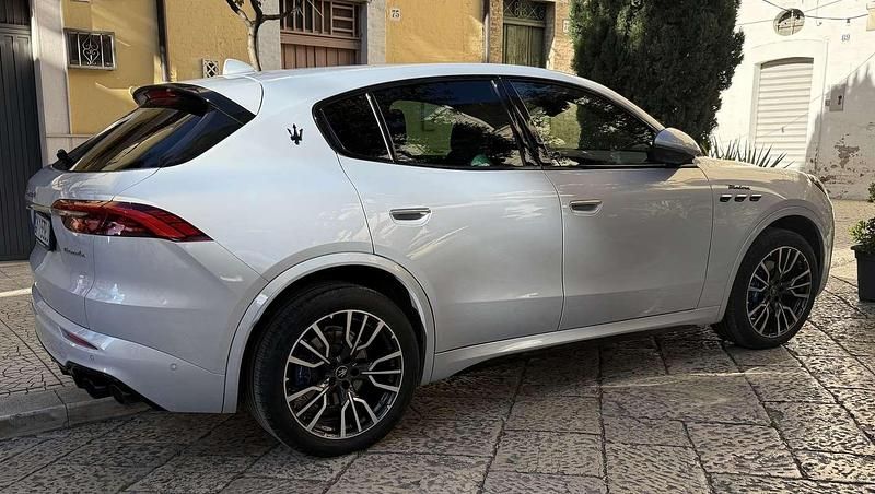 Usata Maserati Grecale 330 CV (242 kW) 2022 SUV
