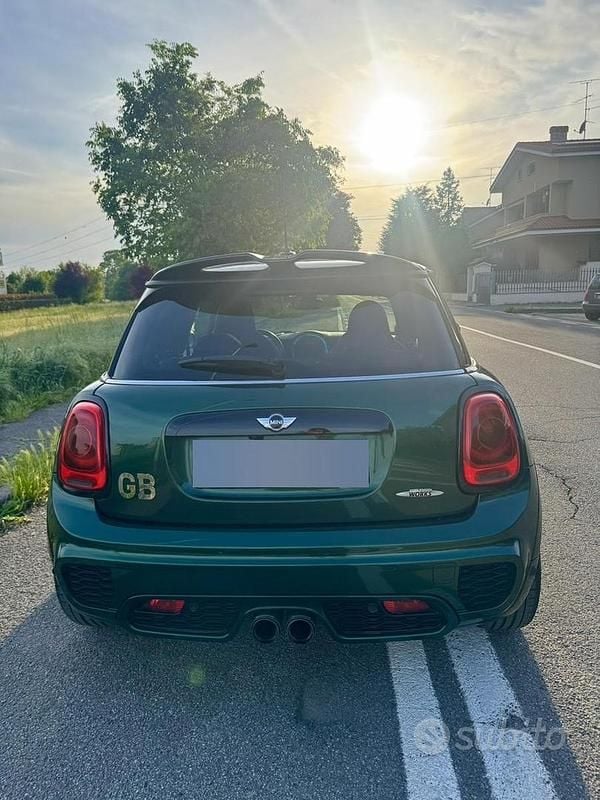 Begagnad Mini Cooper SD 170 HK (125 kW) 2015 Grön Halvkombi