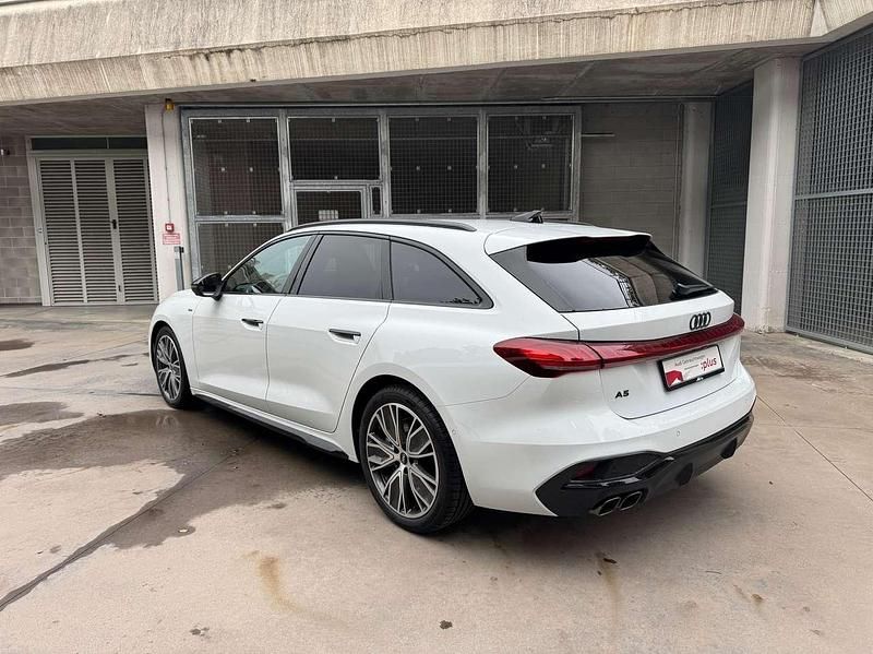 Usata Audi A5 S-Line 204 CV (150 kW) 2025 Nero Station wagon