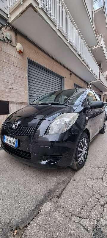 Usata Toyota Yaris Sol 65 CV (47 kW) 2008 Utilitaria