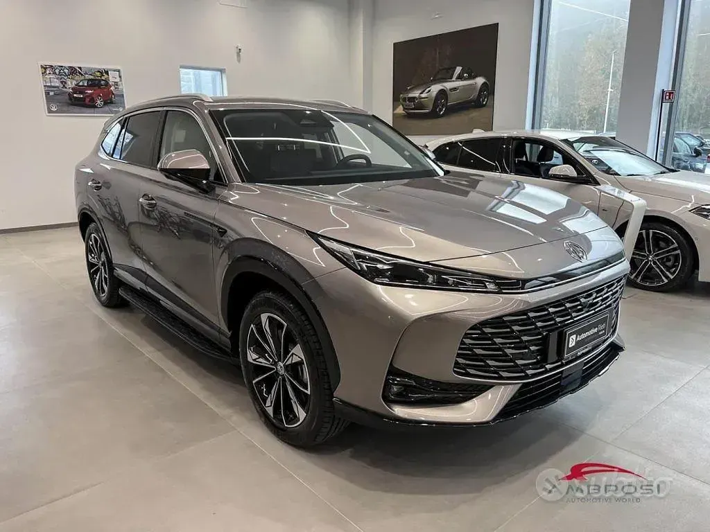 Nuova MG HS Comfort 184 CV (135 kW) 2025 Grigio SUV