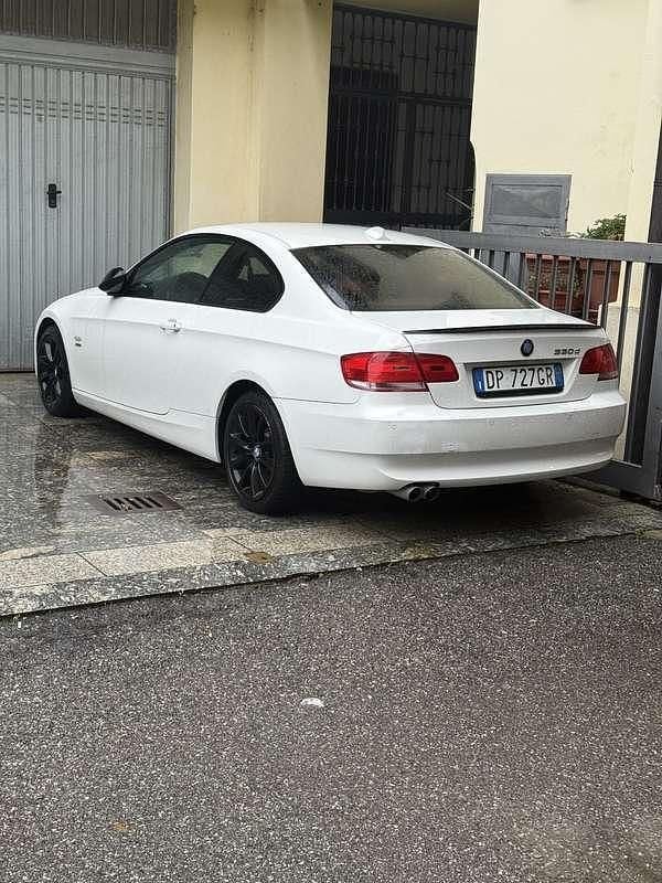 Usata BMW 330 245 CV (180 kW) 2008 Coupé