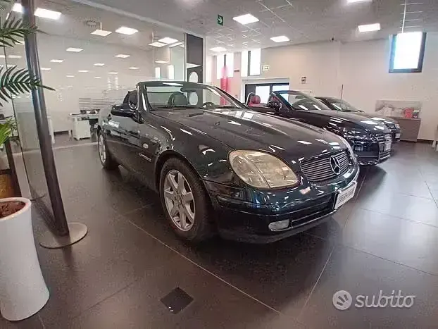 Usata Mercedes SLK200 192 CV (141 kW) 1997 Grigio Cabrio