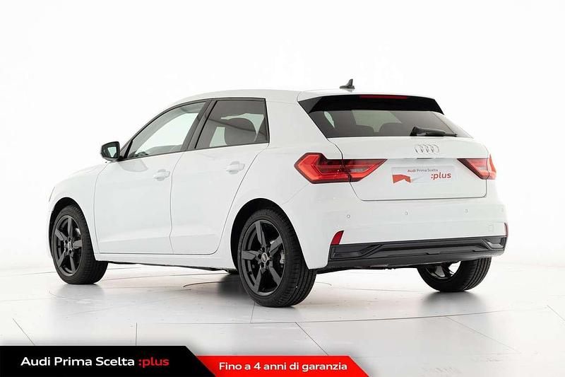 Usado Audi A1 Advanced 116 CV (85 kW) 2025 Blanco SUV