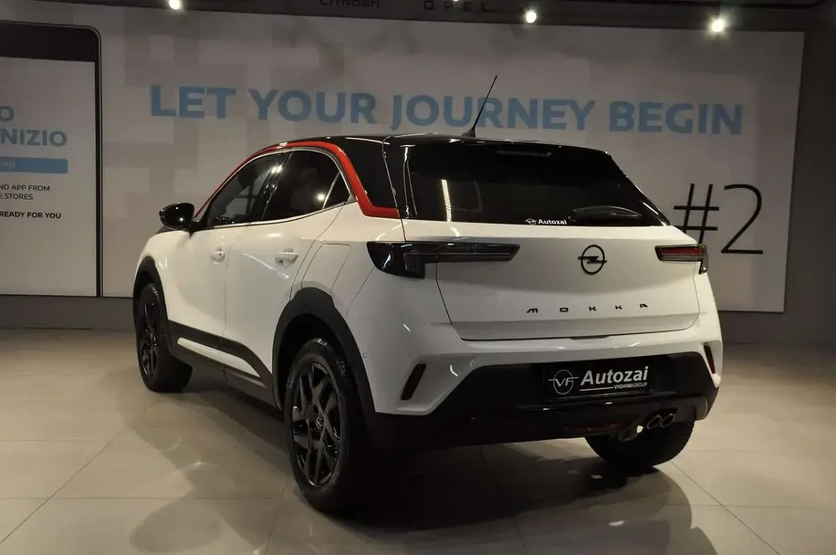 Usata Opel Mokka GS Line 131 CV (96 kW) 2022 Bianco SUV