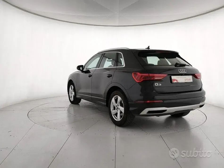 Usata Audi Q3 Advanced 150 CV (110 kW) 2023 Nero SUV