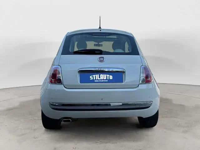Usata Fiat 500 Lounge 95 CV (69 kW) 2015 Bianco pastello Utilitaria