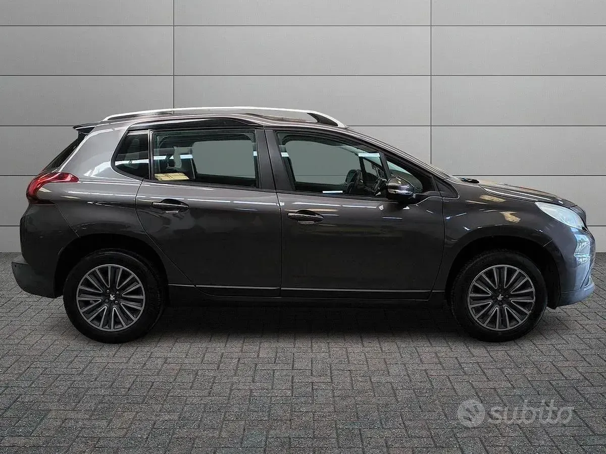 Usata Peugeot 2008 Active 82 CV (60 kW) 2016 Grigio SUV
