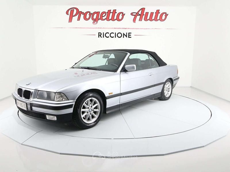 Usata BMW 320 Cabriolet 150 CV (110 kW) 1997 Grigio Cabrio