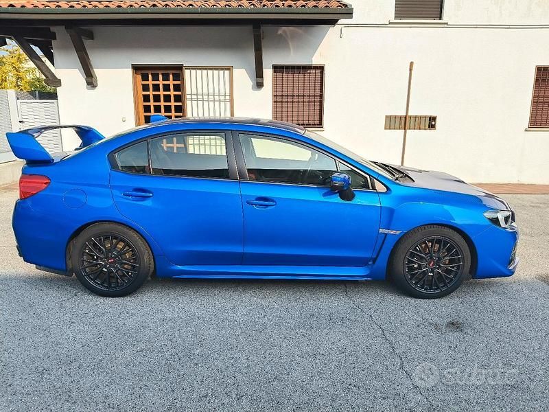 Usata Subaru WRX STI 300 CV (220 kW) 2014 Blu Berlina