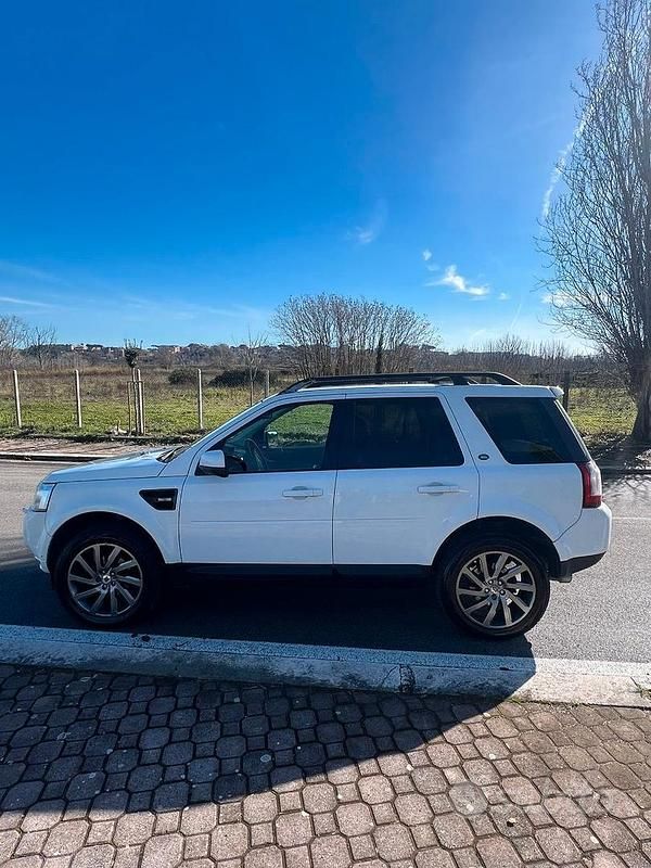 Usata Land Rover Freelander 2 S 150 CV (110 kW) 2011 Bianco SUV