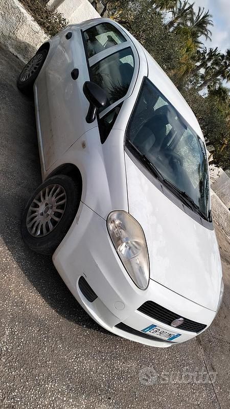 Usata Fiat Grande Punto 2009 Utilitaria