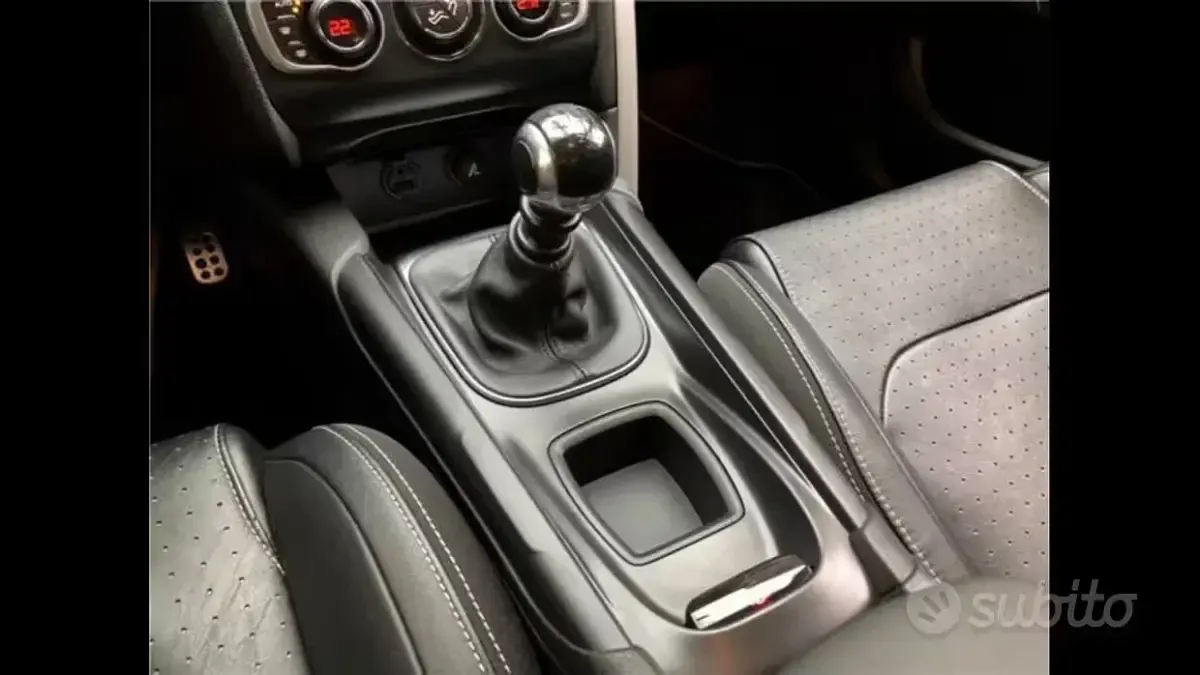 Usata DS Automobiles DS4 Sport Chic 136 CV (100 kW) 2012 Nero Coupé