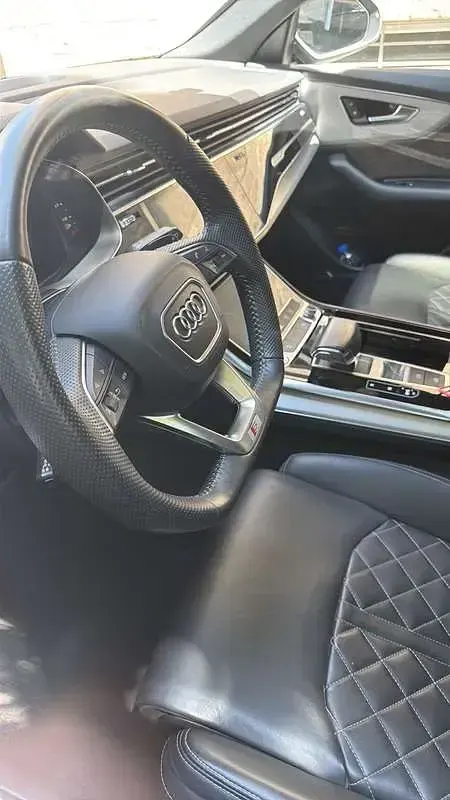 Usata Audi Q8 Sport 286 CV (210 kW) 2019 SUV
