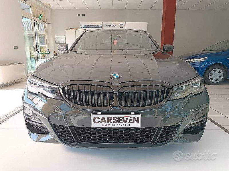 Usata BMW 318 M Sport 150 CV (110 kW) 2022 Grigio Berlina