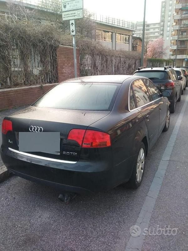 Begagnad Audi A4 140 HK (102 kW) 2007 Svart Sedan