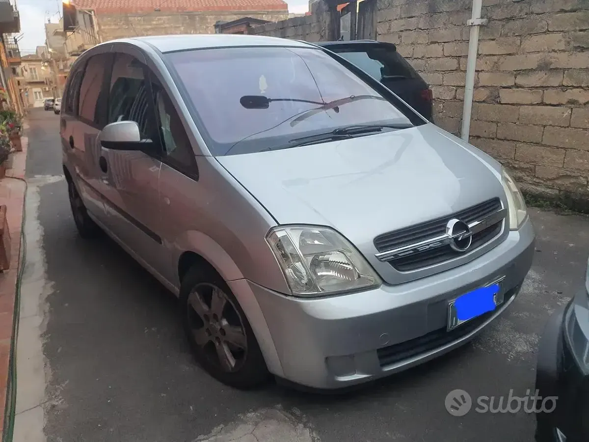 Usata Opel Meriva 101 CV (74 kW) 2004 Monovolume