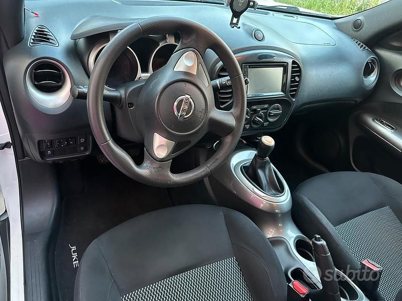Usata Nissan Juke 110 CV (80 kW) 2015 Bianco SUV
