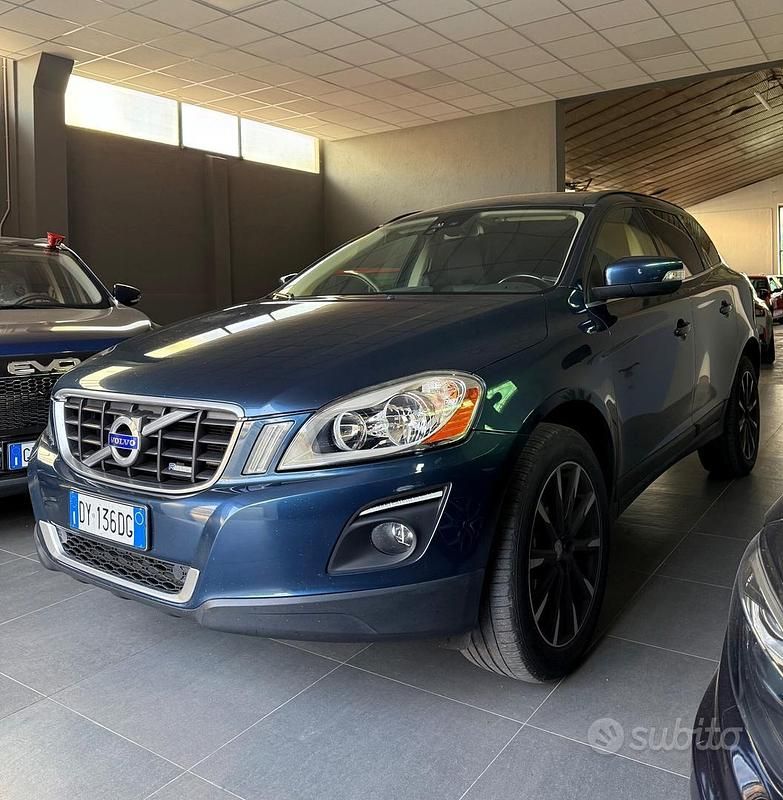 Usata Volvo XC60 Summum 175 CV (128 kW) 2009 Grigio SUV