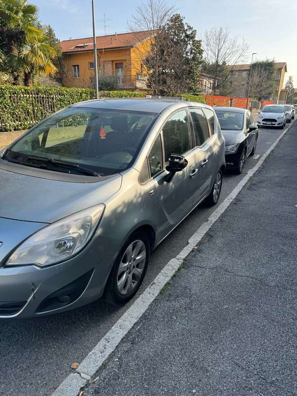 Usato 2011 Opel Meriva 1.2 Diesel 75 CV (1.500 €)