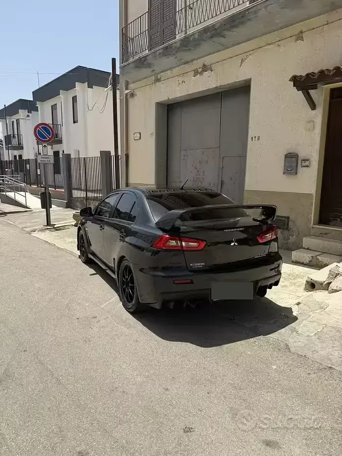 Usata Mitsubishi Lancer Evolution 295 CV (216 kW) 2012 Nero Berlina
