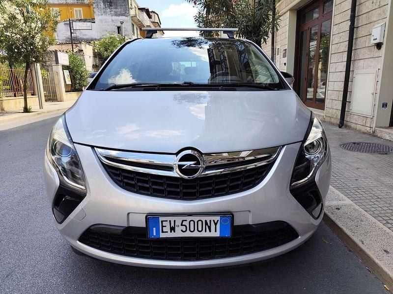 Usata Opel Zafira Tourer 131 CV (96 kW) 2014 Grigio Monovolume