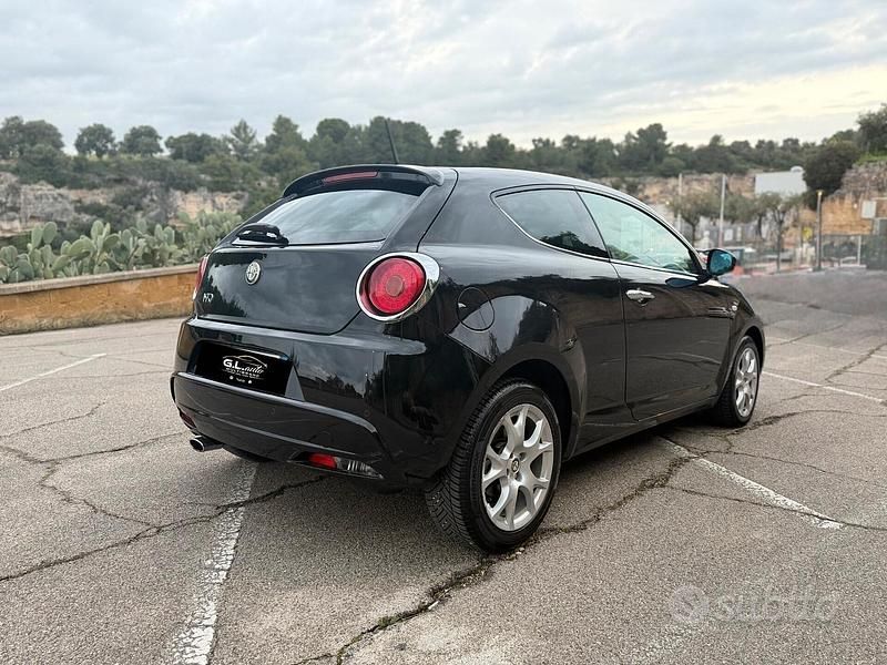 Usata Alfa Romeo MiTo 120 CV (88 kW) 2011 Nero Utilitaria