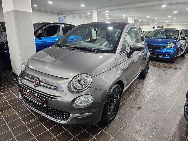 Usata Fiat 500 Dolcevita 71 CV (52 kW) 2022 Grigio montagna metallizzato Utilitaria