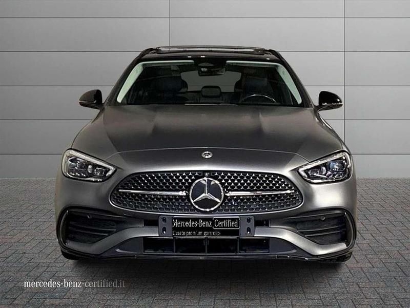 Usata Mercedes C300e Premium 265 CV (194 kW) 2022 Grigio selenite magno designo Station wagon