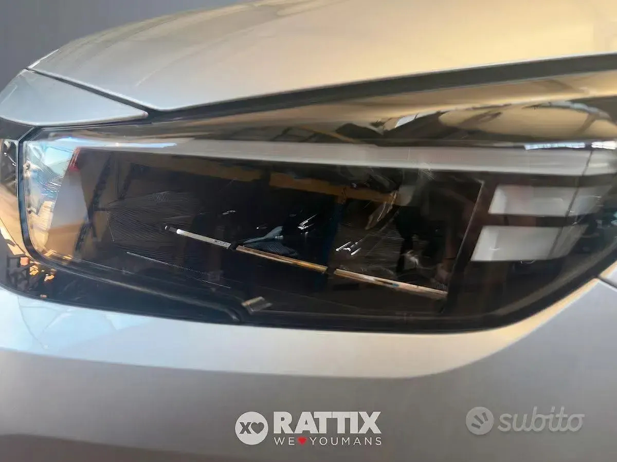 Usata Opel Corsa S 101 CV (74 kW) 2025 Crystal silver Utilitaria