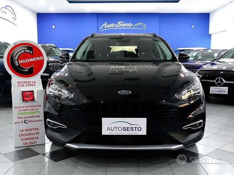 Nero Usata 2019 Ford Focus Active Tre volumi | 16.900 € (Buon prezzo) - Immagine 1/4