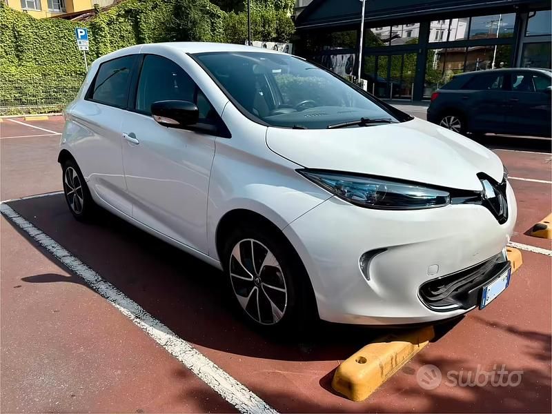 Usata Renault Zoe 41 kW (56 CV) 2018 Bianco Utilitaria