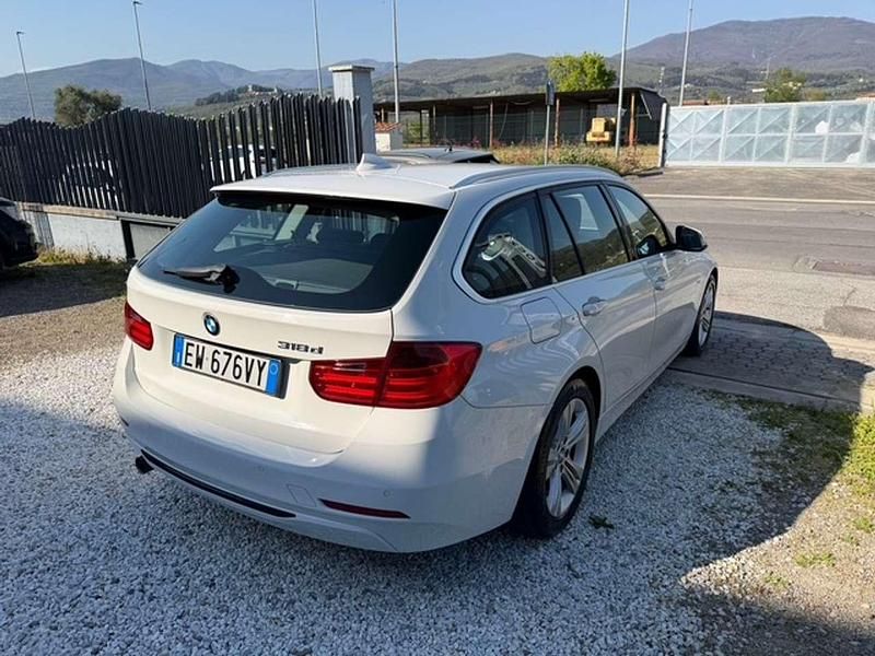 Usata BMW 318 Sport Line 143 CV (105 kW) 2014 Bianco Station wagon