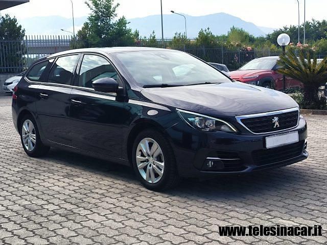 Usata Peugeot 308 Business-Line 131 CV (96 kW) 2020 Blu metallizzato Station wagon