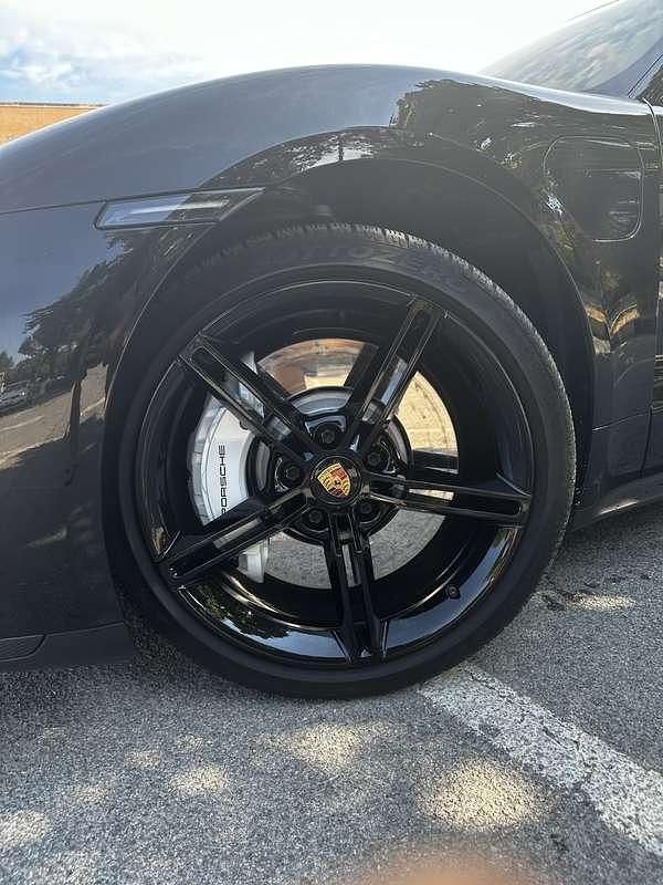 Usata Porsche Taycan 4S Performance Package 345 kW (470 CV) 2021 Nero Berlina