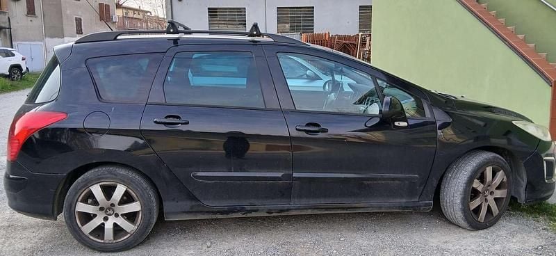 Usata Peugeot 308 Access 111 CV (81 kW) 2012 Nero Station wagon