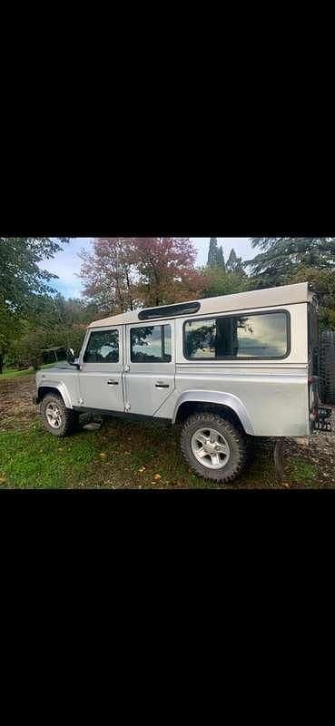 Usata Land Rover Defender 122 CV (89 kW) 2008 Station wagon
