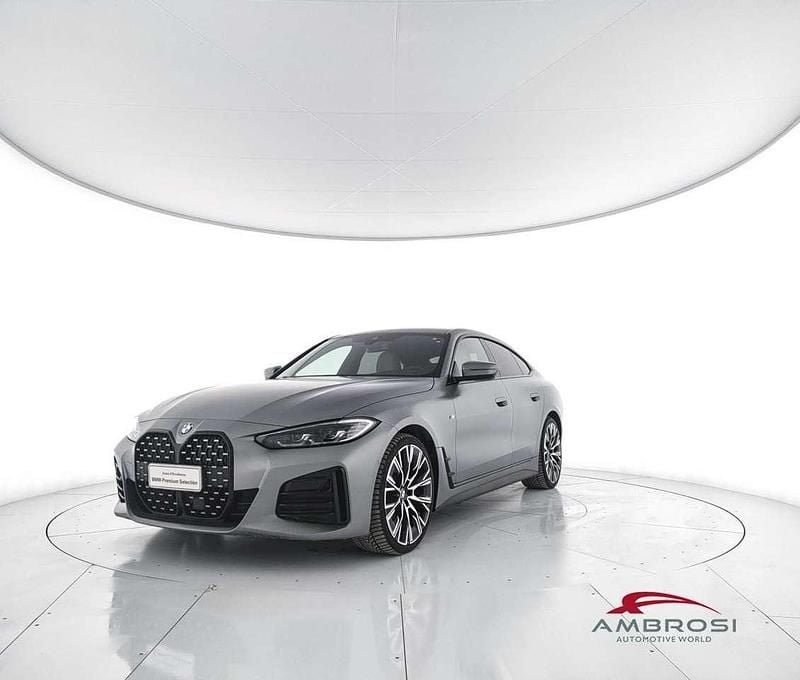 Grigio Usata 2022 BMW 420 M Sport Tre volumi | 37.943 € (Super prezzo) - Immagine 1/4