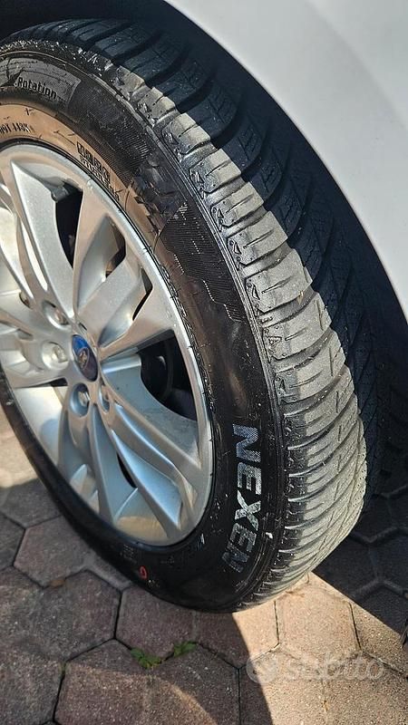 Usata Ford Focus 115 CV (84 kW) 2011 Berlina