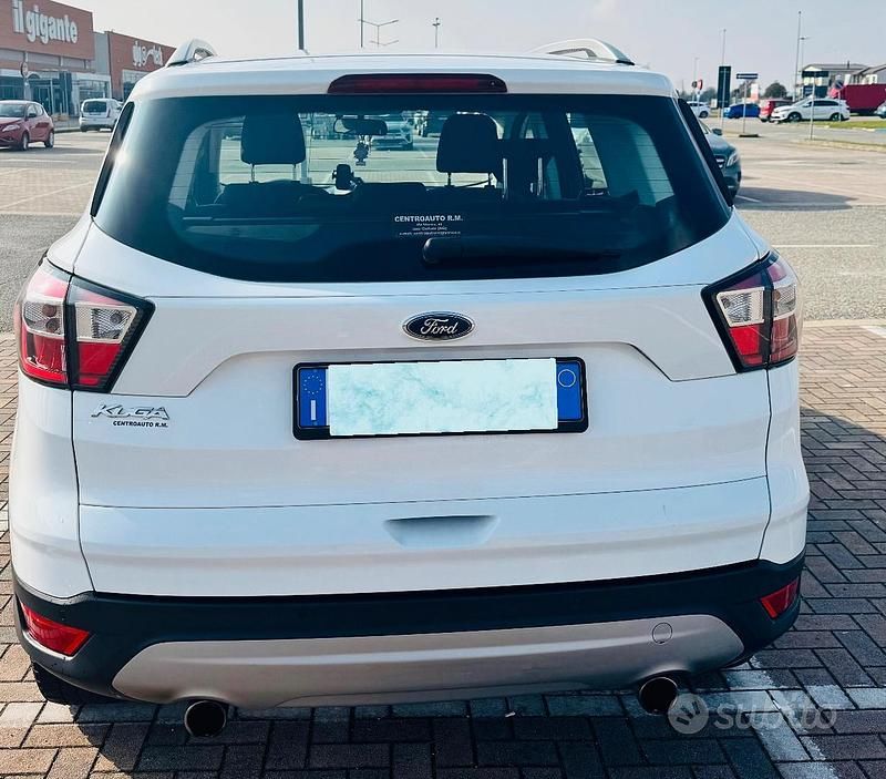 Usata Ford Kuga S 120 CV (88 kW) 2017 Bianco SUV