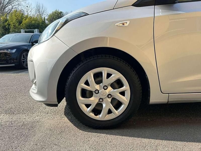 Usata Hyundai i10 67 CV (49 kW) 2019 Grigio Utilitaria